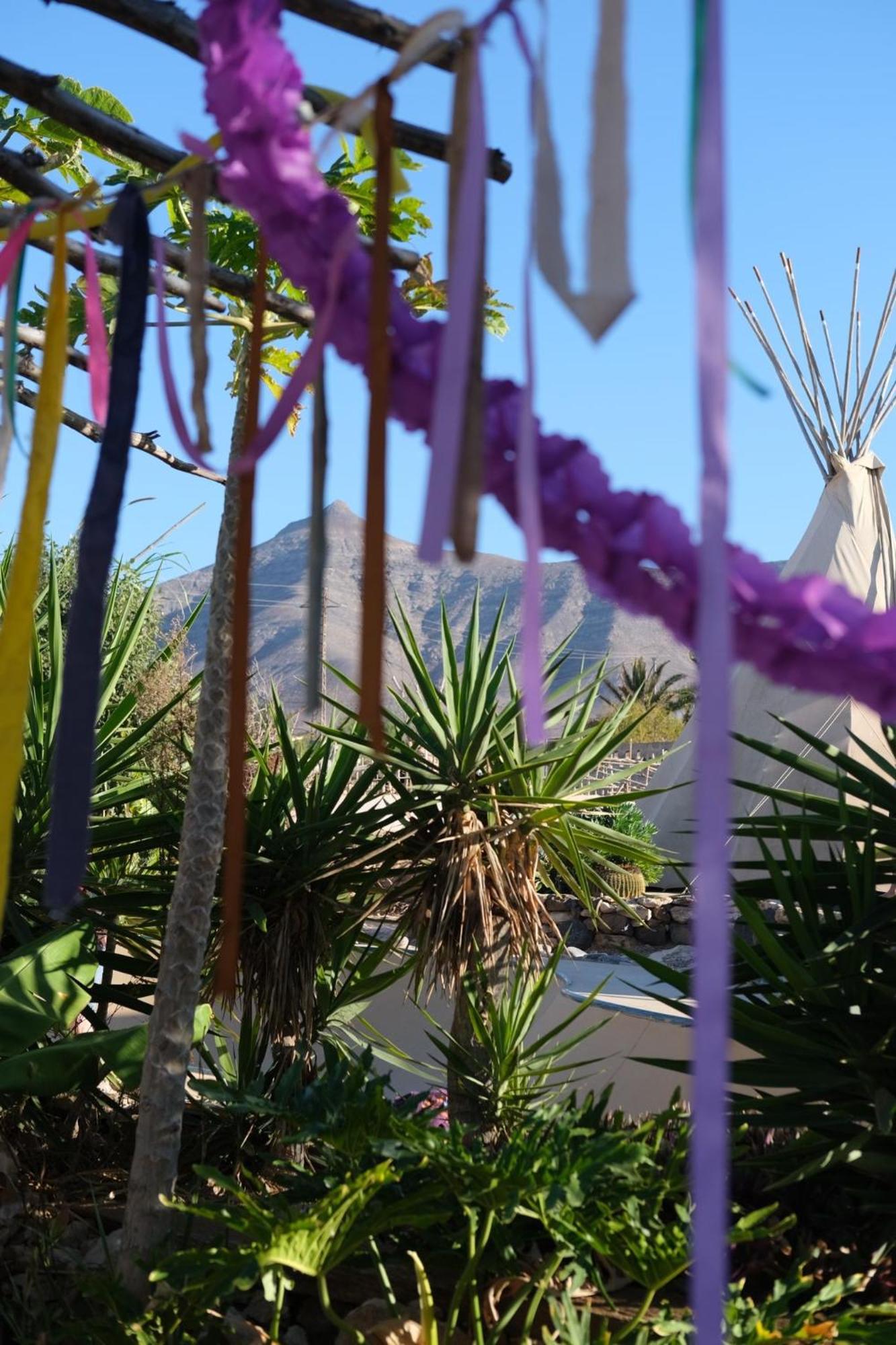 Casa La Paz- Teepee Volcano Tindaya Kültér fotó